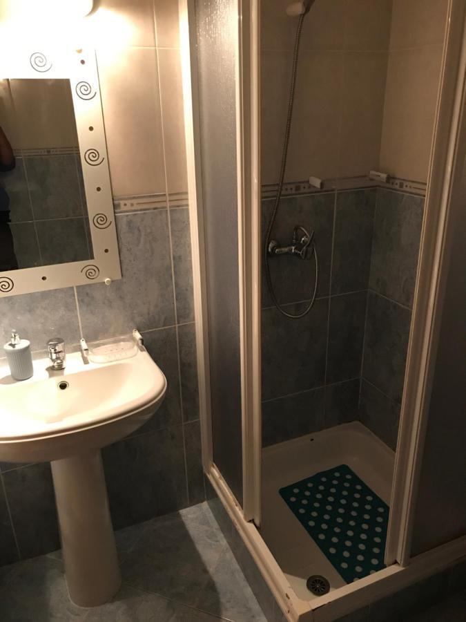 Lagos Royal Rooms And Suites Kültér fotó